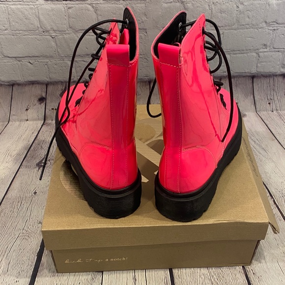 CHARLOTTE RUSSE Patent Leather Look Combat Boots - Picture 4 of 5